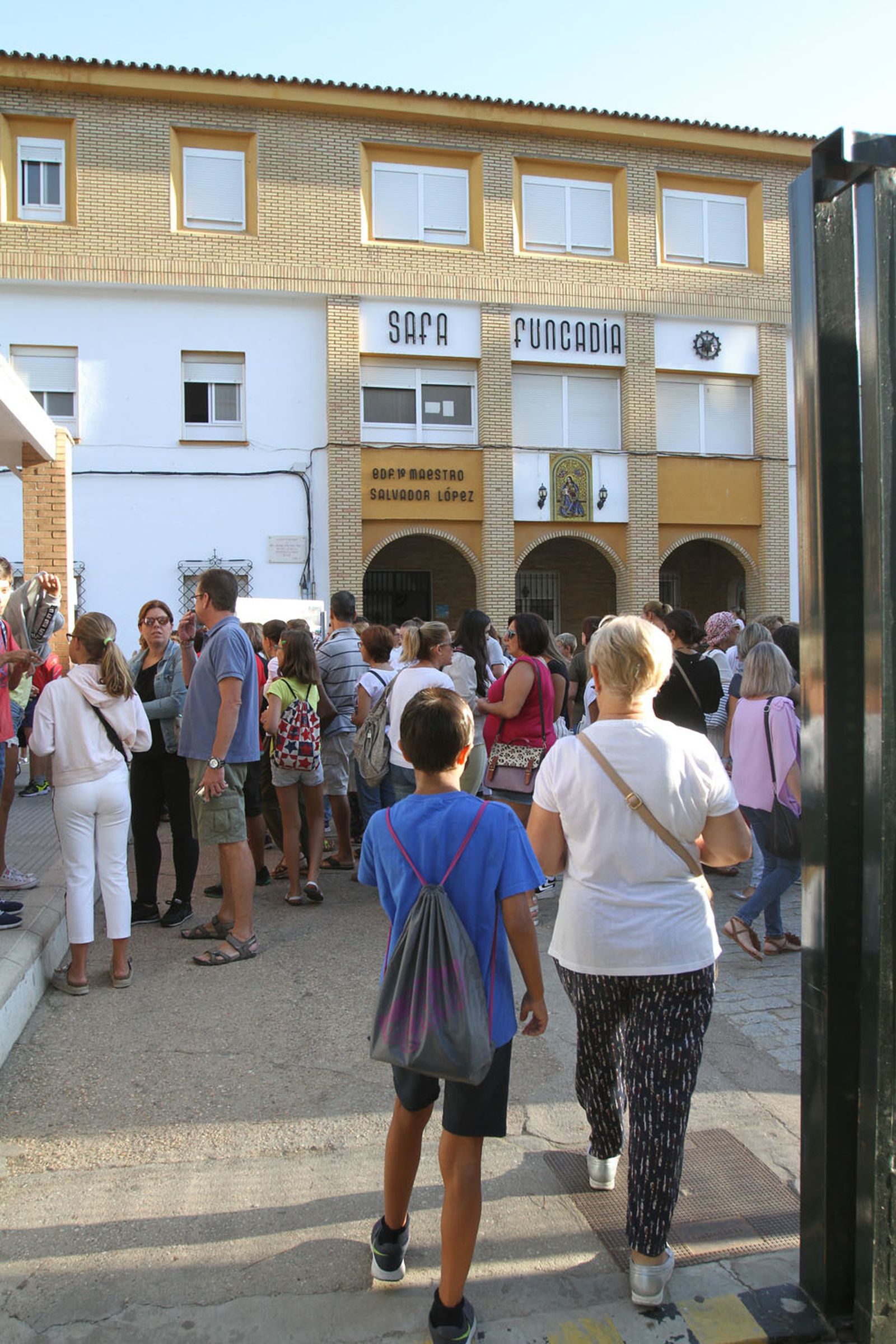 la vuelta al cole en los colegios de Huelva en Imágenes