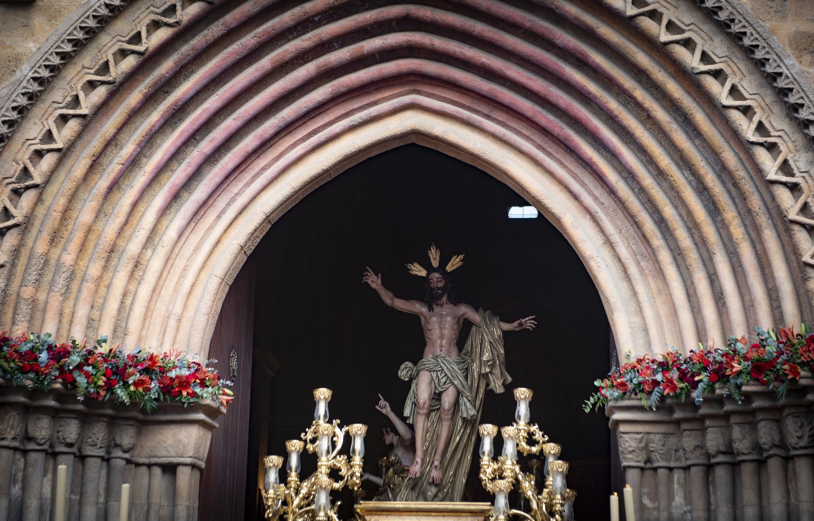 Las imágenes de la salida extraordinaria del Señor de la Resurrección