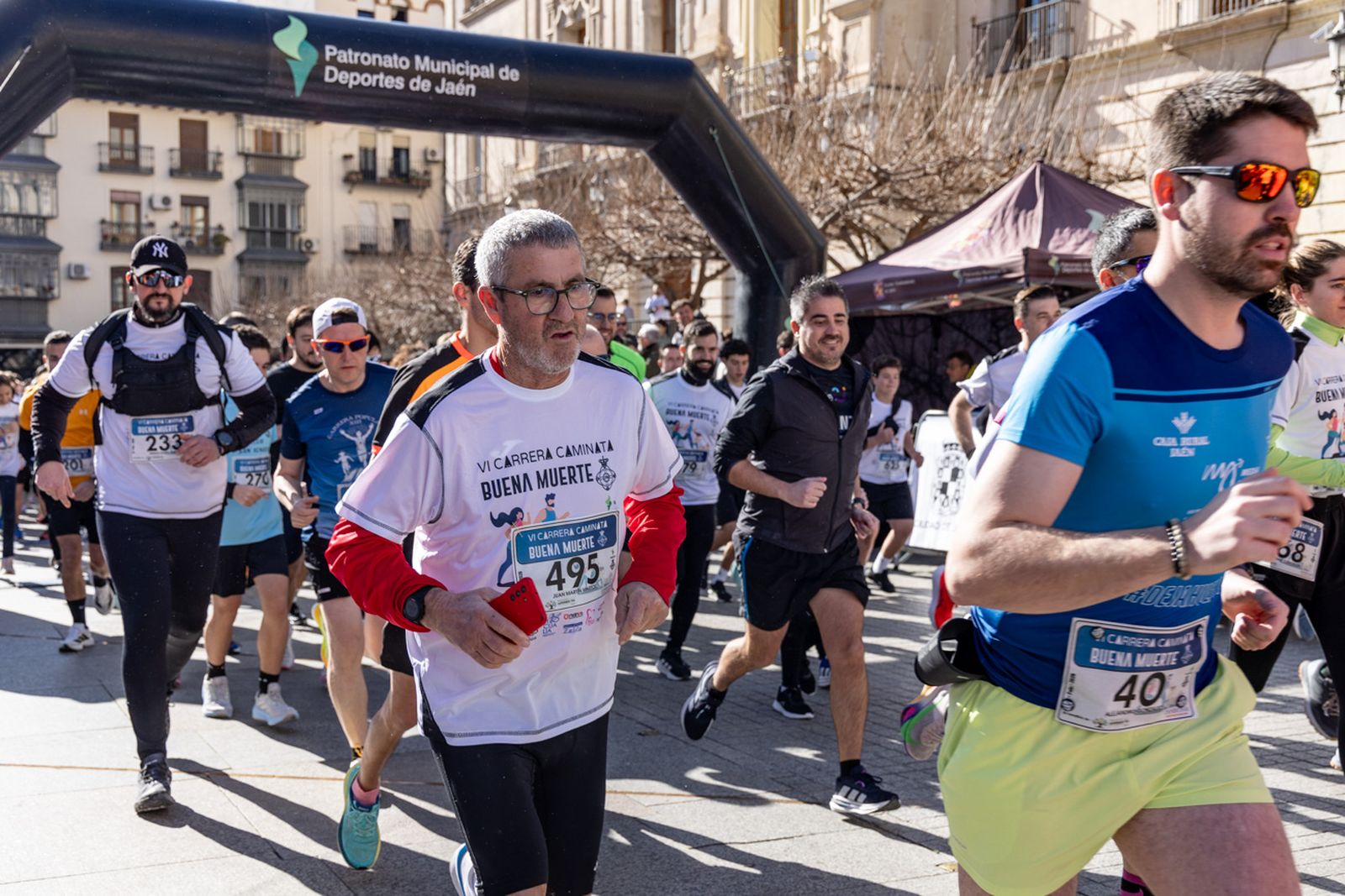 En imágenes: deporte y solidaridad se dan la mano en la VI Carrera-Caminata de la Hermandad de la Buena Muerte (1)