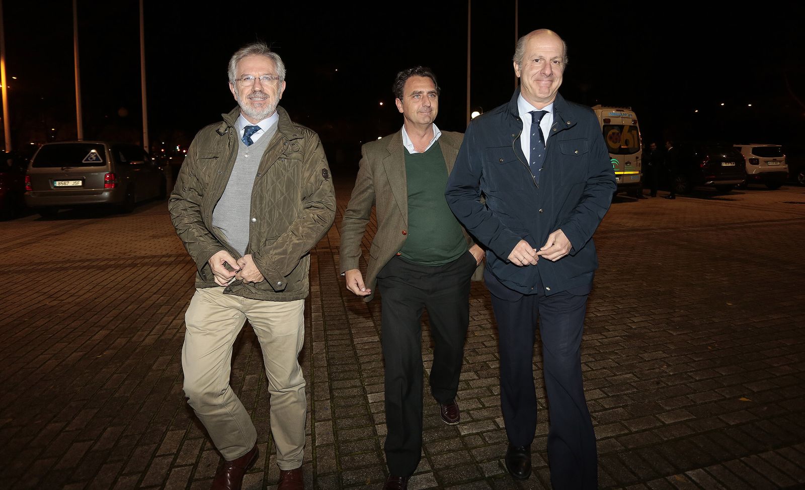 Miguel Cuéllar, sonriente, a la llegada a la última junta de accionistas.