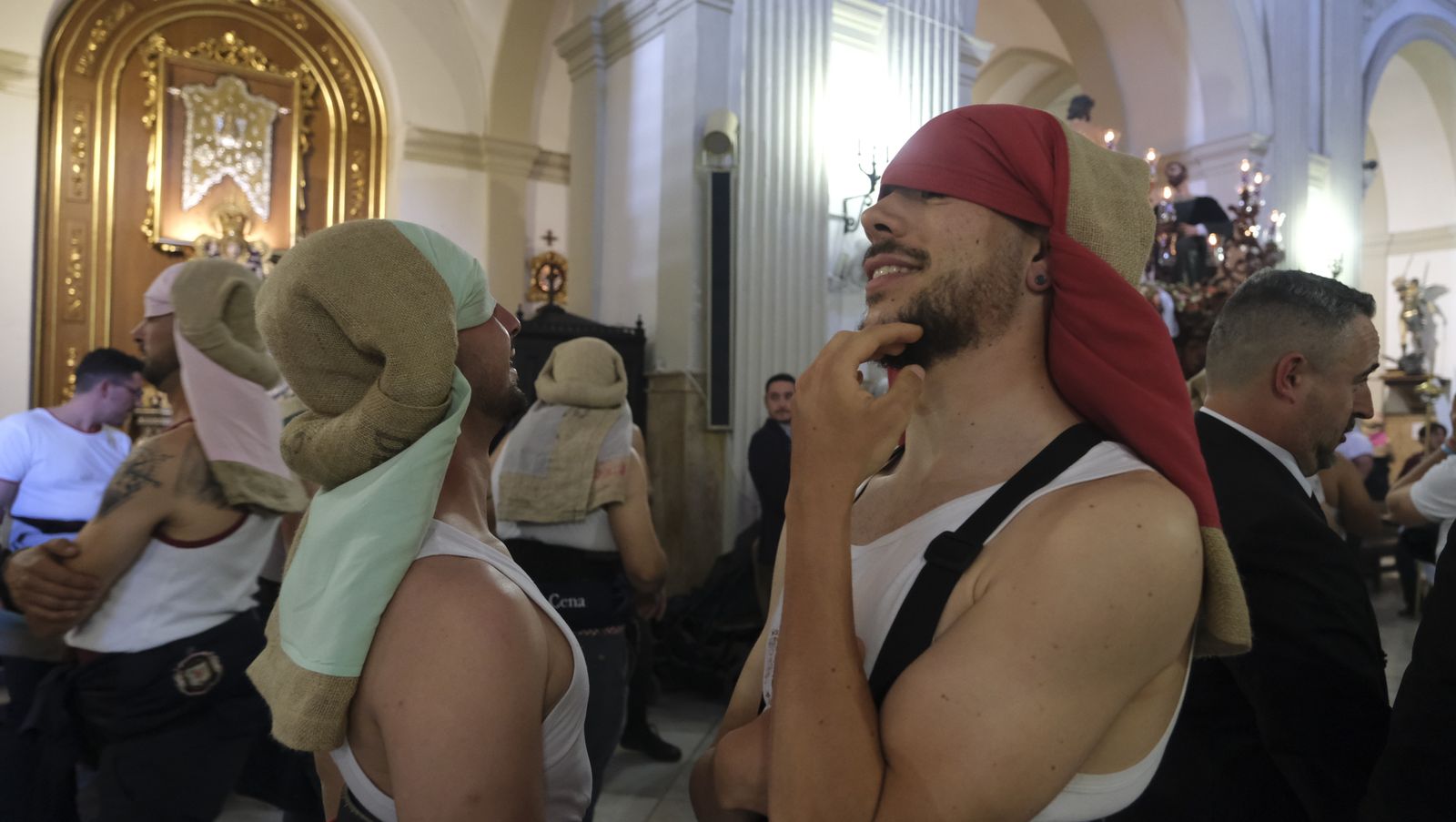 La procesión de la Santa Cena en Almería, en imágenes