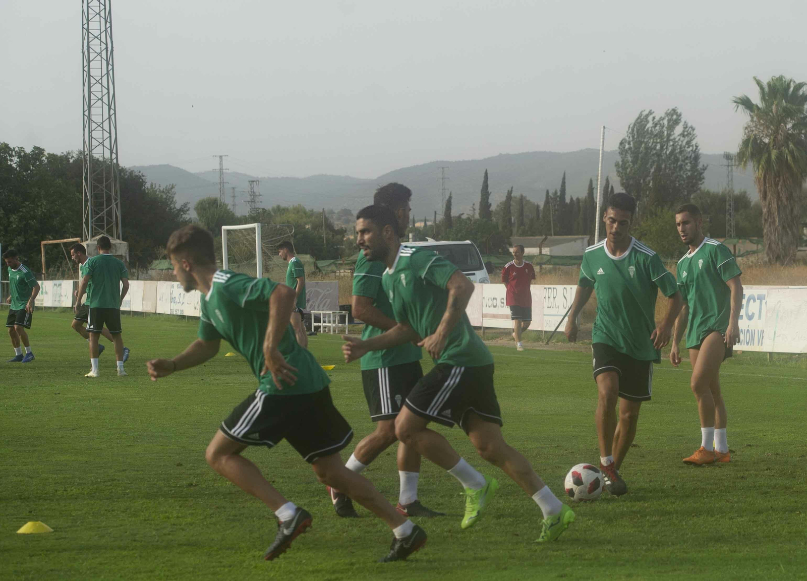 Las imágenes del entrenamiento del Córdoba CF