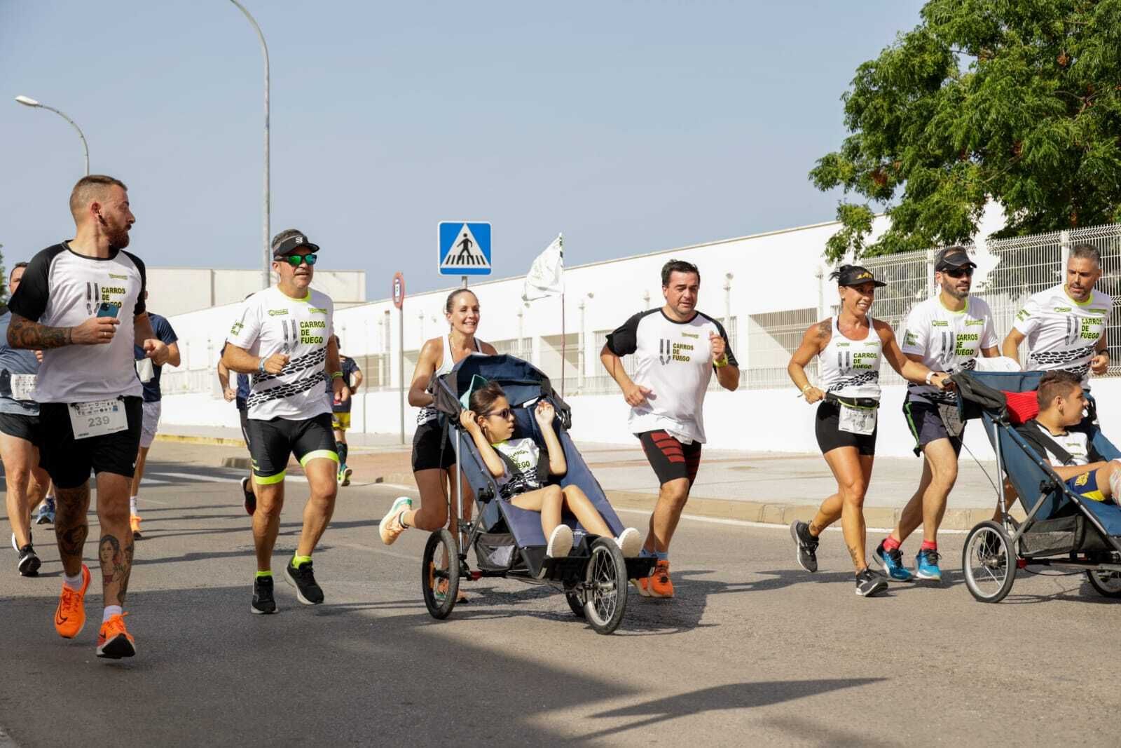 Las imágenes de la carrera Ruta 091 Kilómetros Solidarios celebrada en San Fernando
