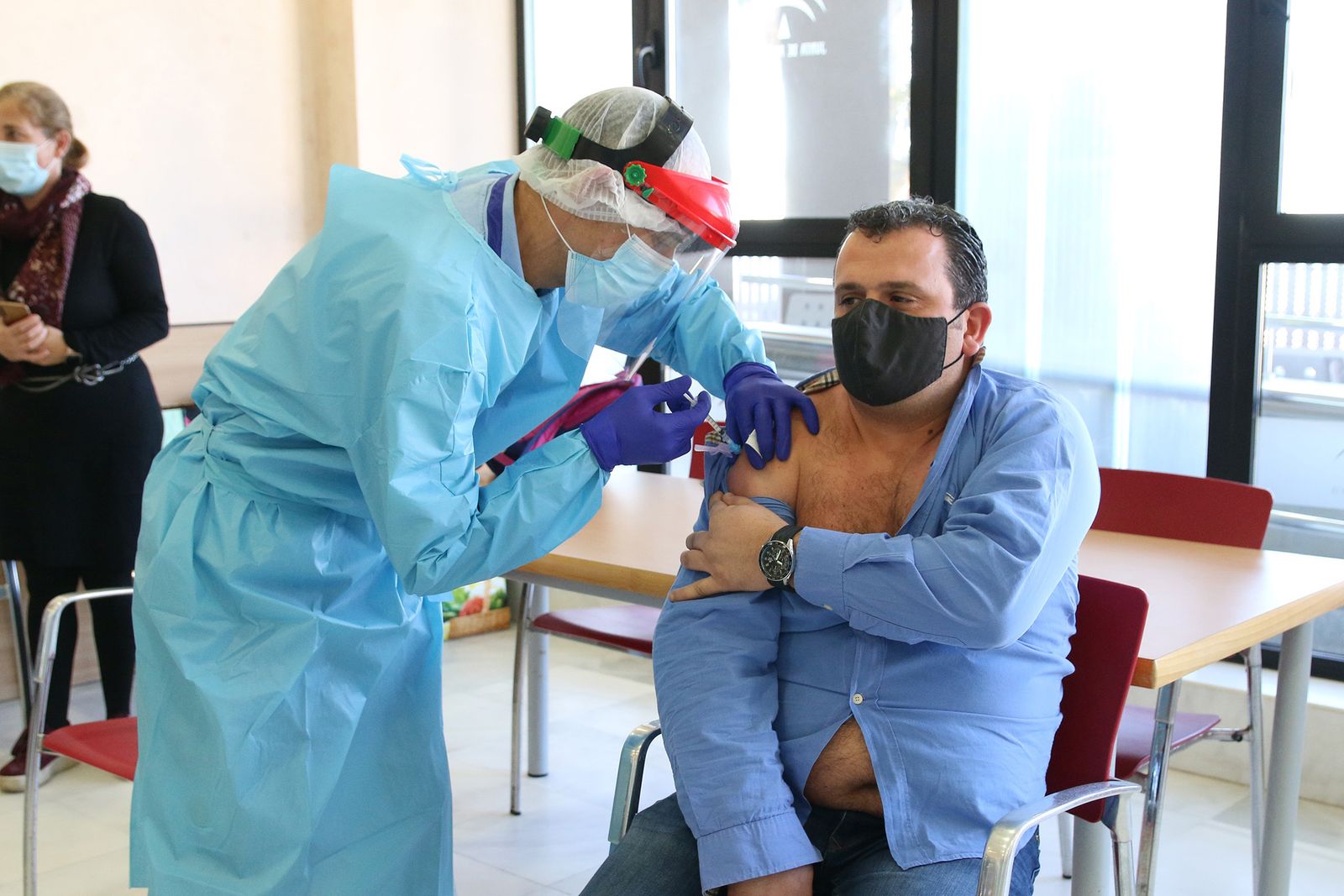 La UCA cede sus instalaciones a la Junta para una posible vacunación masiva de la población.