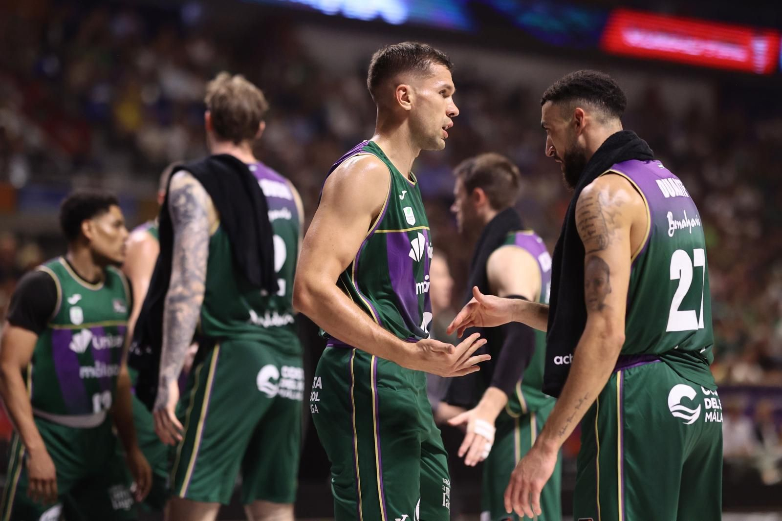El Unicaja - Valencia Basket de la Supercopa, en fotos