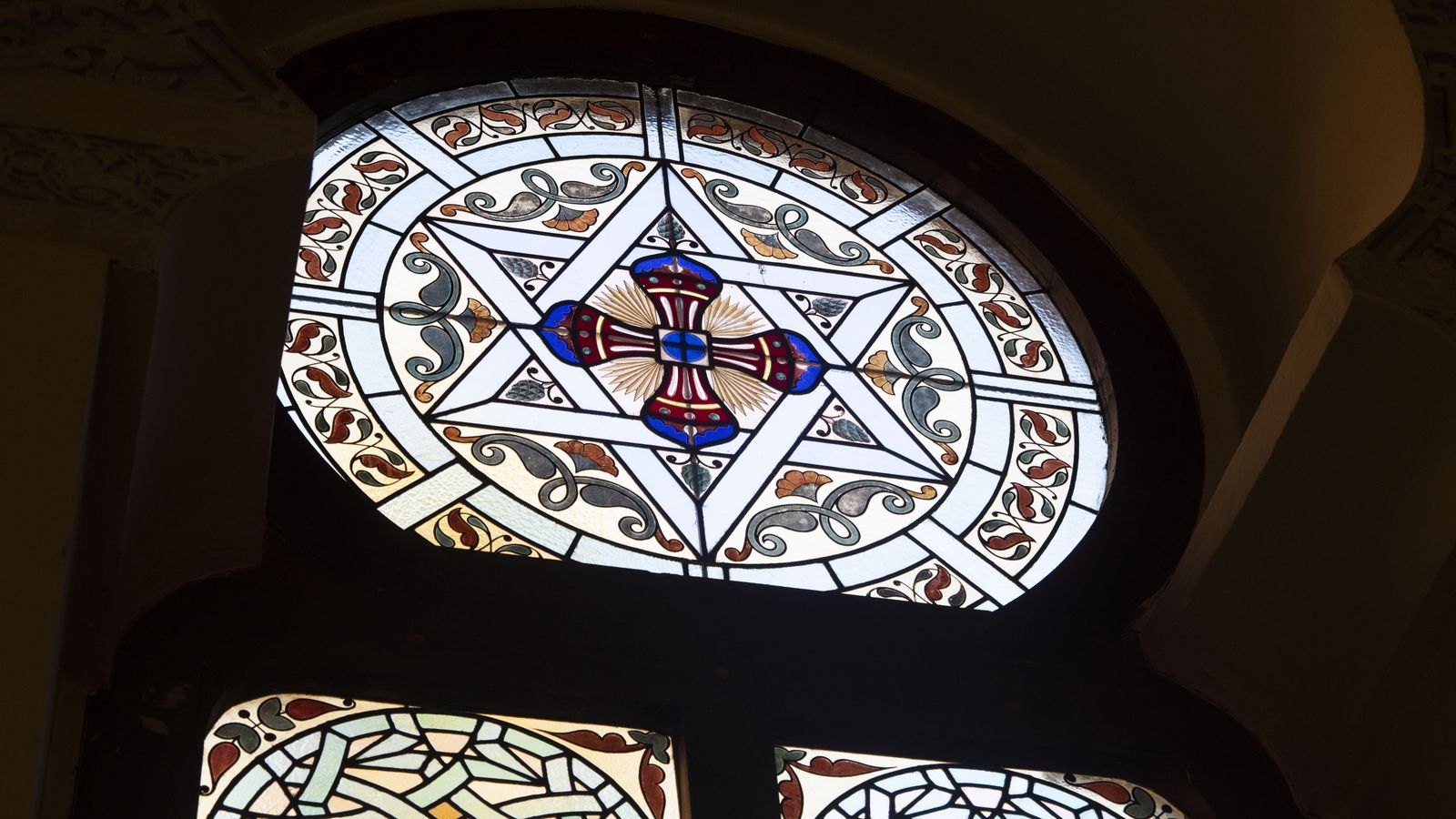 También se han restaurado las vidrieras.