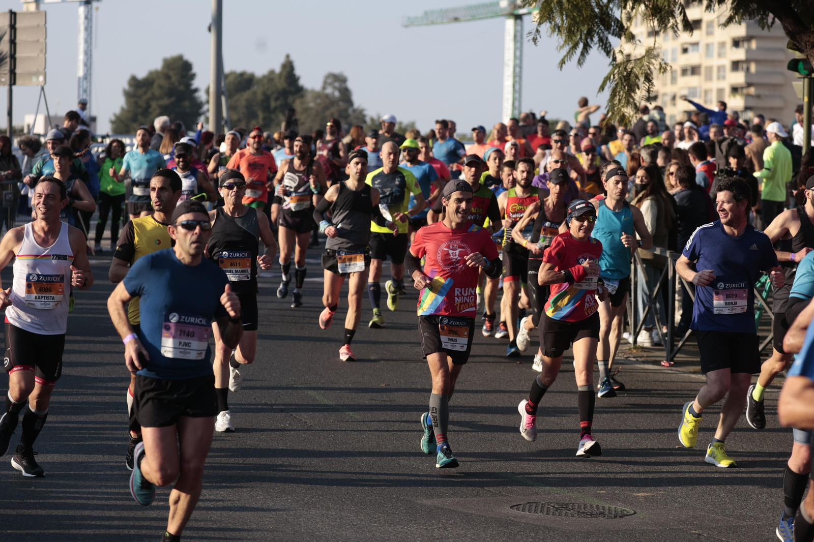 Las imágenes de la Maratón de Sevilla 2022 (9)