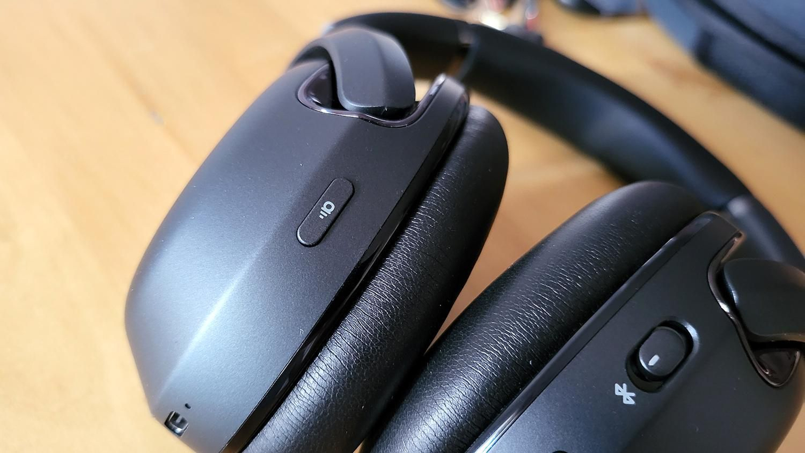 Auriculares inalámbricos JBL Tour One