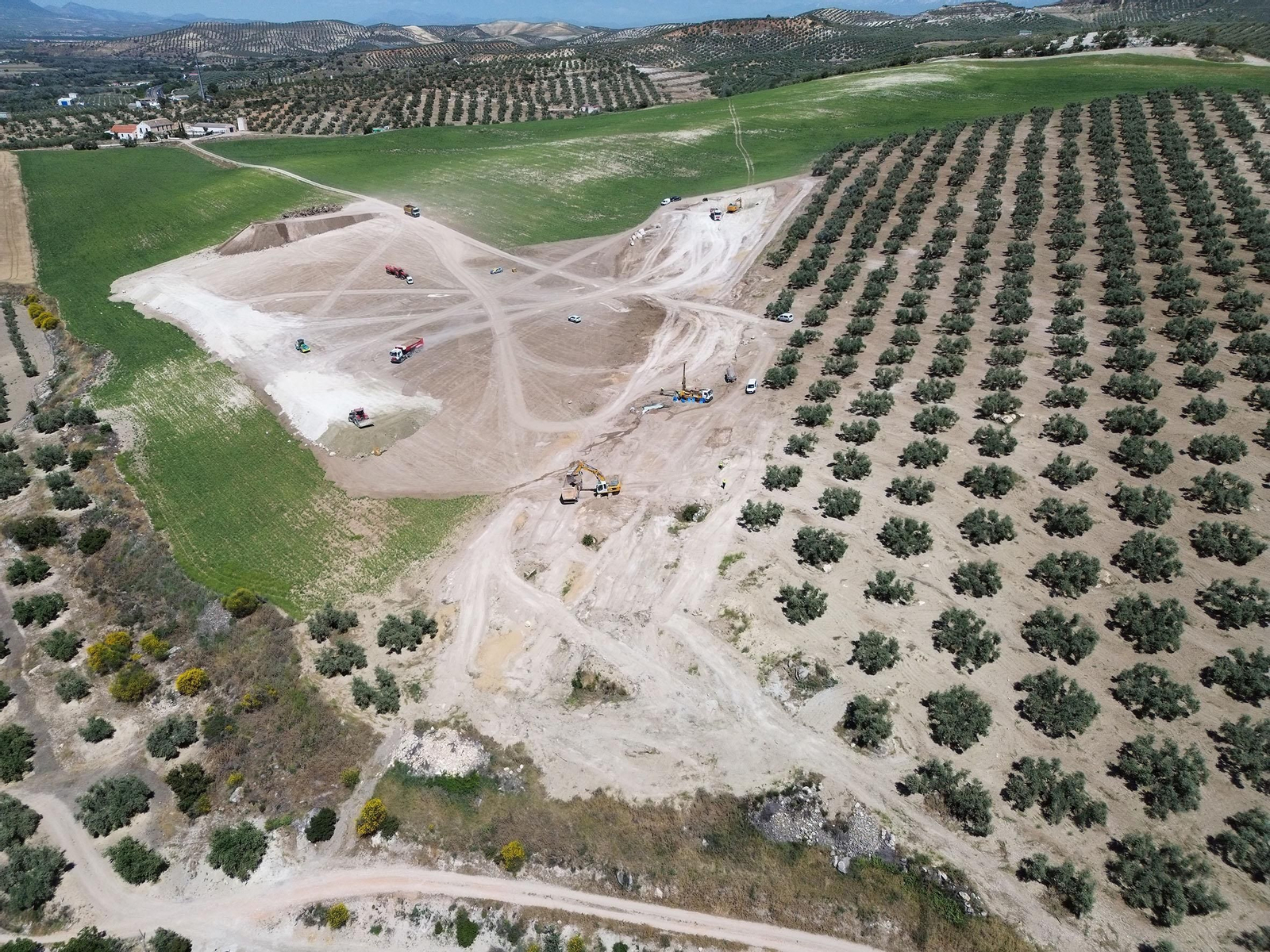 Así van las obras del tramo A-92 de la Variante de Loja, del AVE de Granada