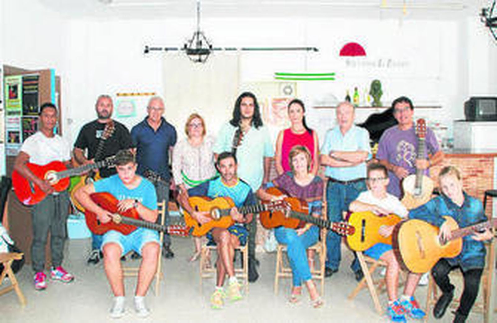 Antonio de Quero con los participantes en este curso.