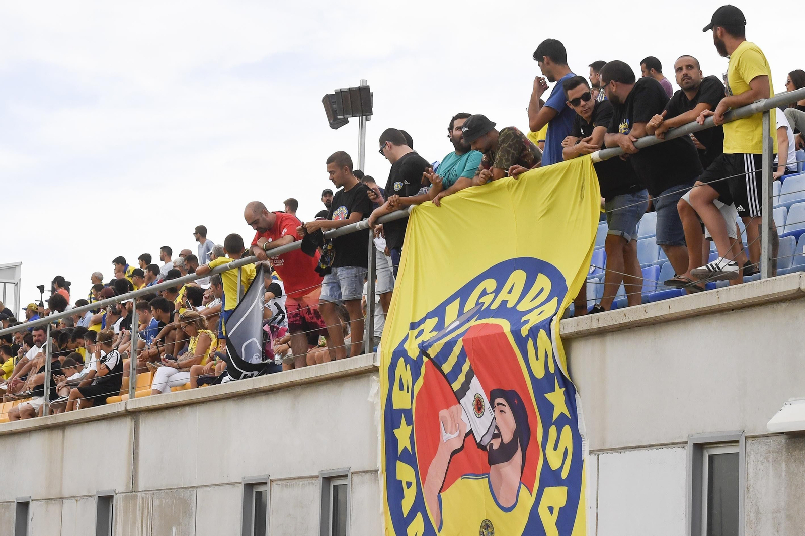 Las imágenes del Cádiz B-Murcia