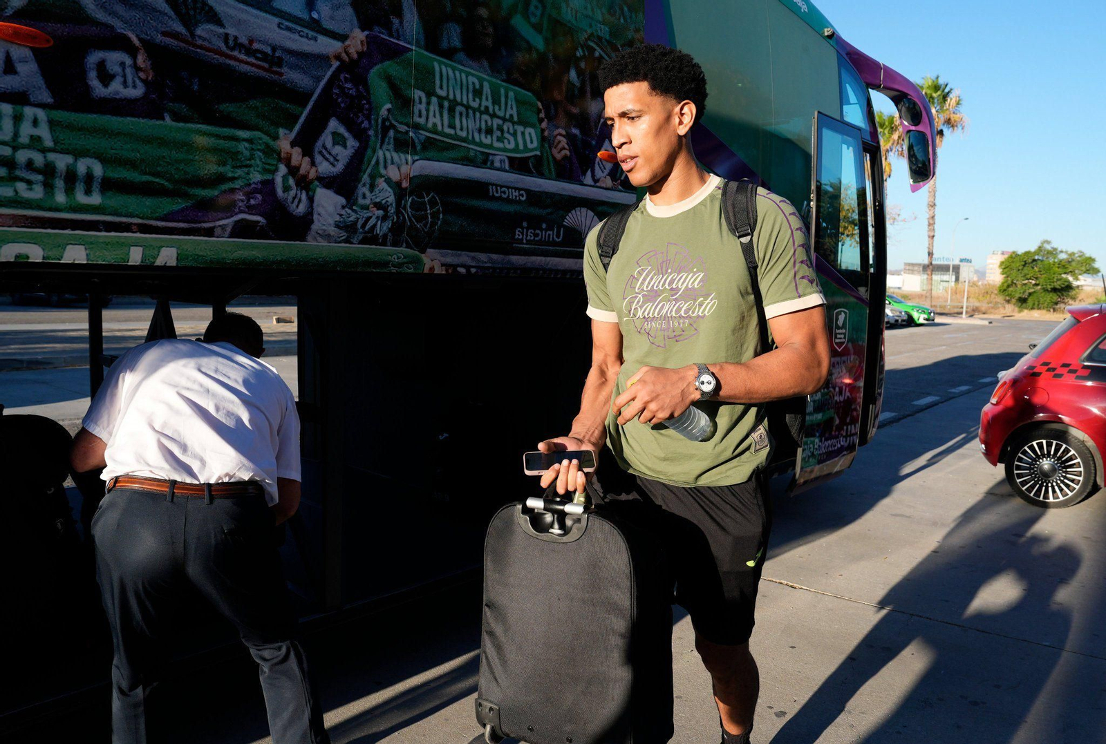 El Unicaja, con lo justo a Tenerife: Djedovic y Sulejmanovic no viajan por lesión