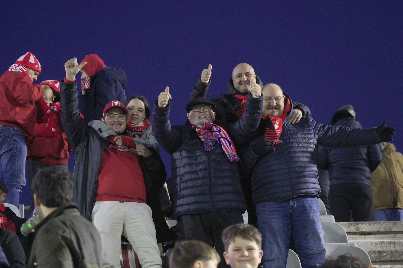 Búscate en el Nuevo Mirador durante el Algeciras - Juventud Torremolinos de Primera Federación