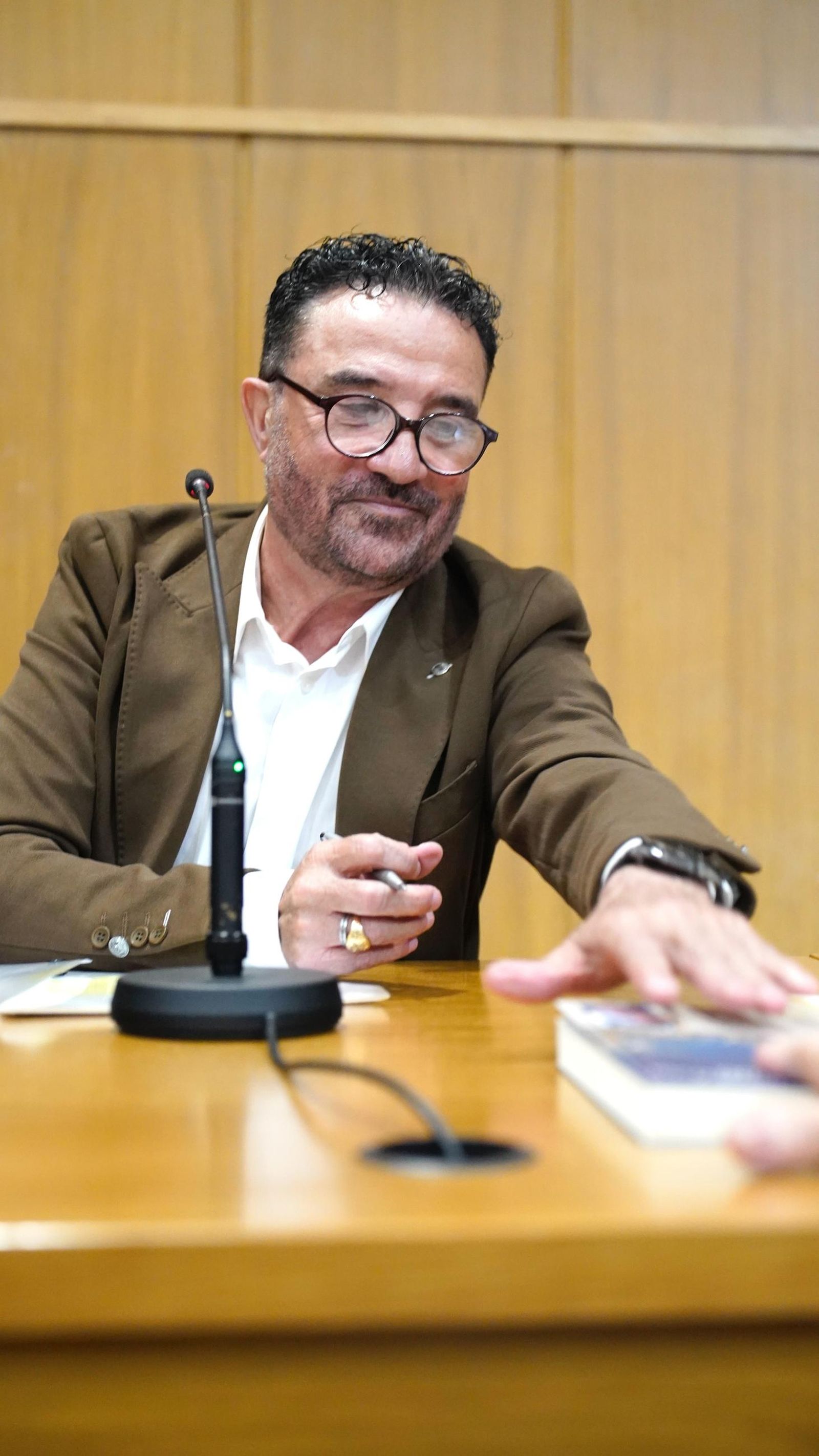 Fotos de la presentación del libro de Roberto Losada en el Auditorio Millán Picazo