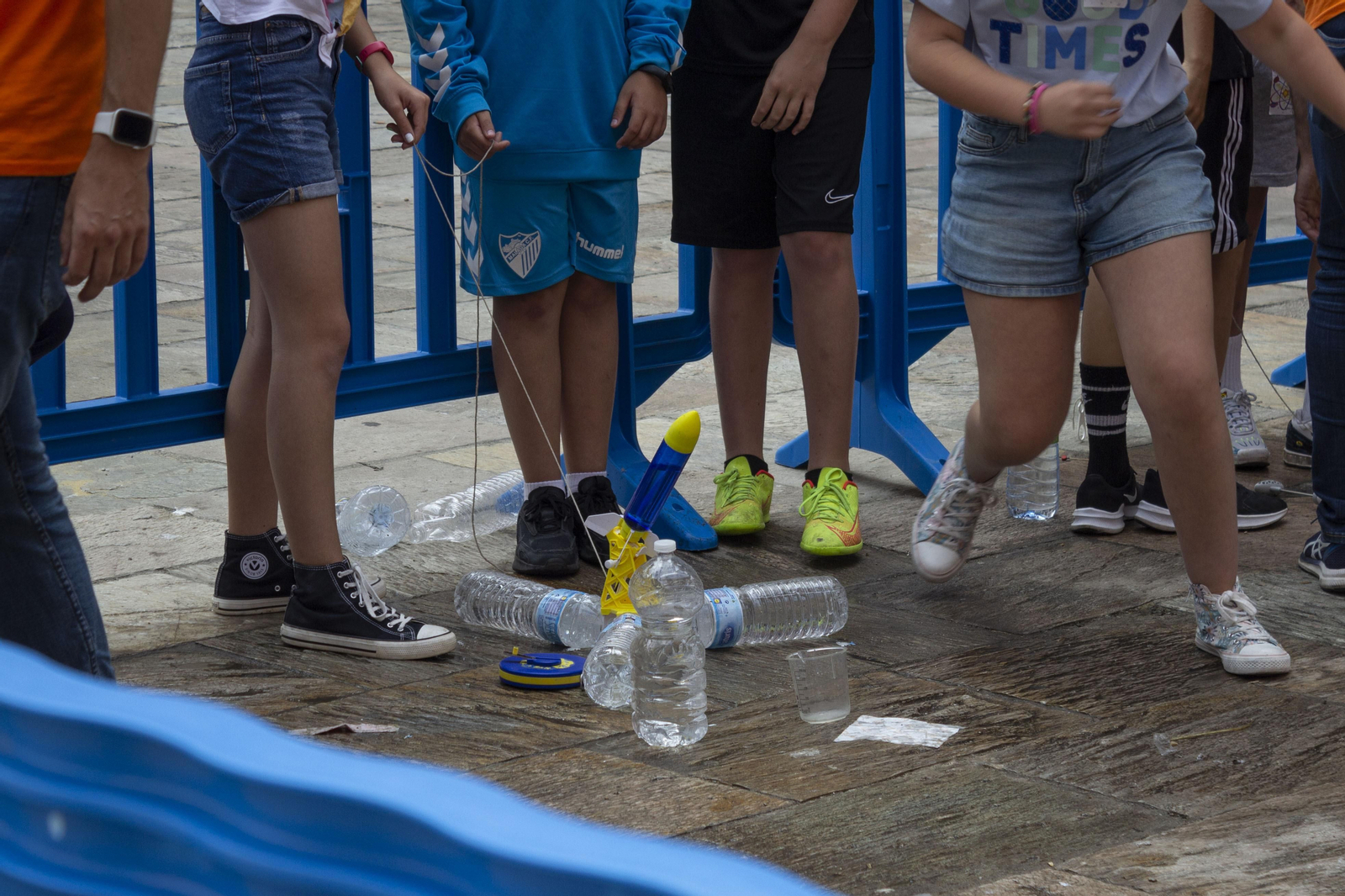 Fotos de Diverciencia Algeciras 2023 en Plaza Marqués de Verboom.