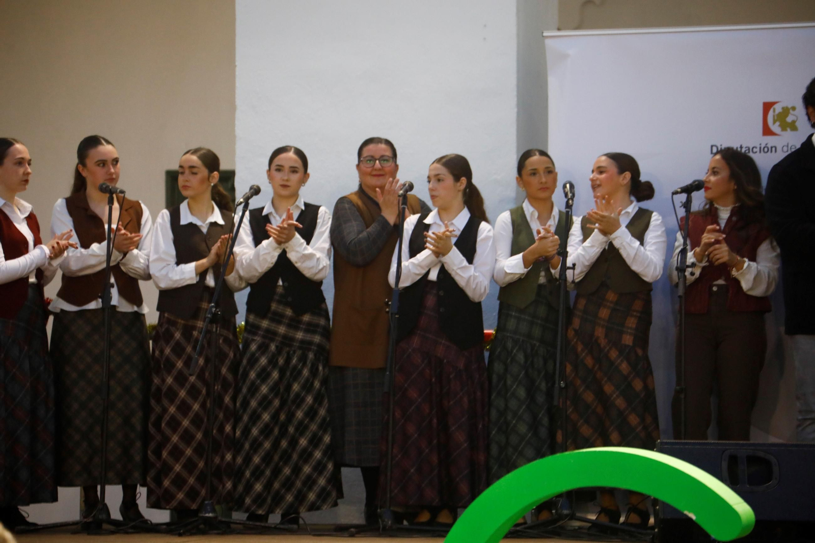 Las mejores fotos de la Zambomba de Navidad de la AECC en Córdoba