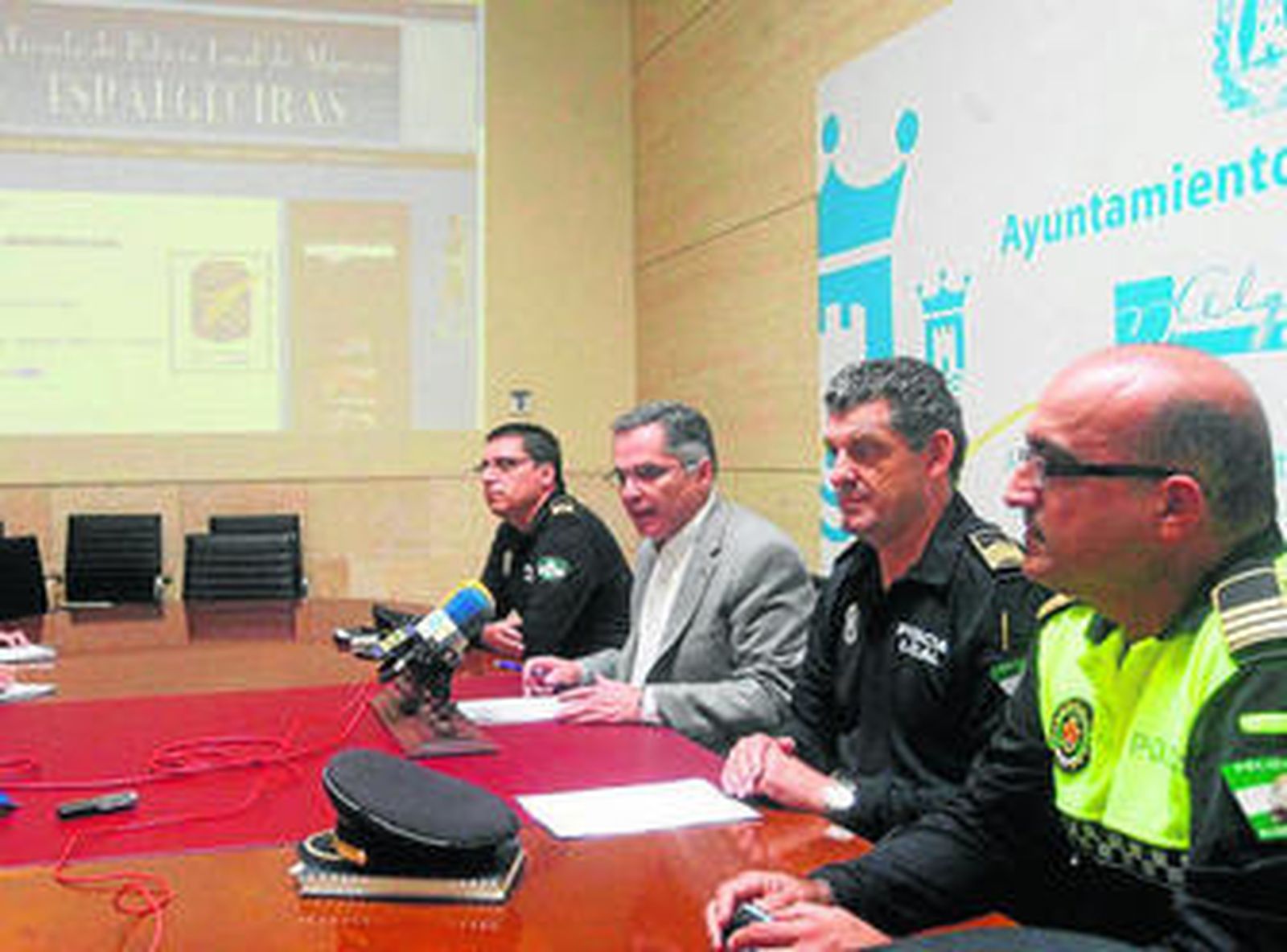 Ángel Gutiérrez, Jacinto Muñoz, José Medina y Antonio Toledo, ayer en la rueda de prensa.