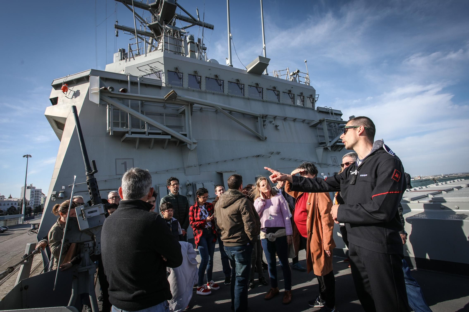La armada rinde homenaje a Blas de Lezo