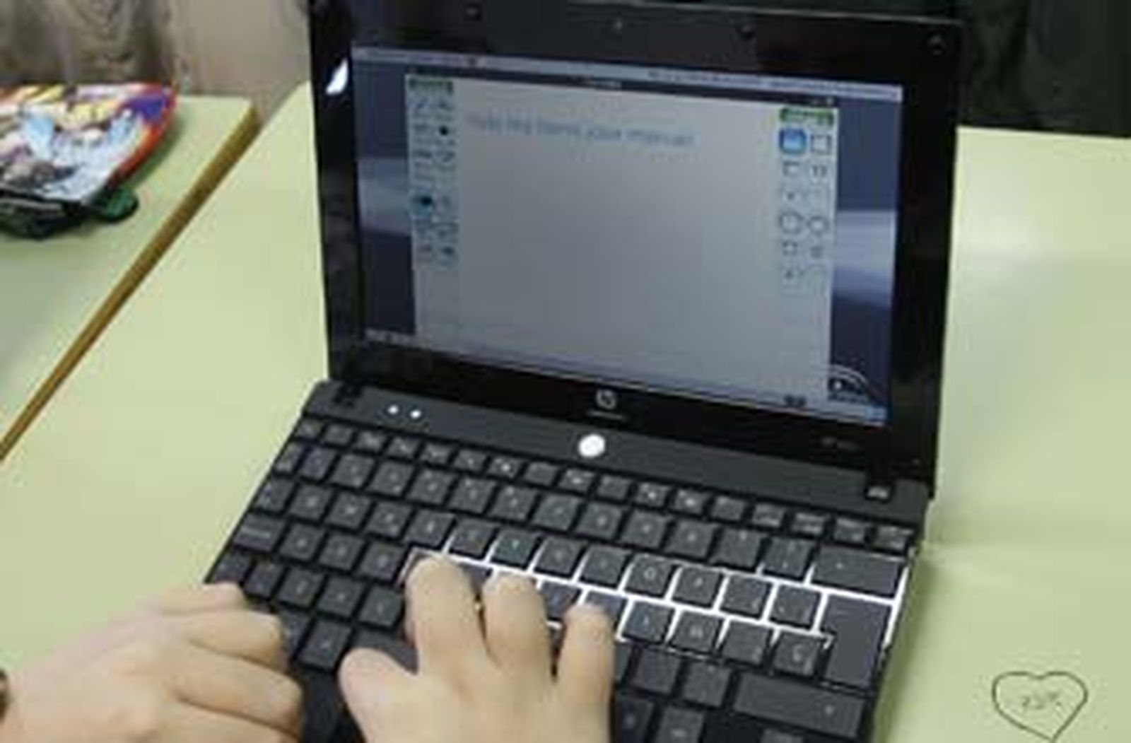 A vueltas con el portátil del niño