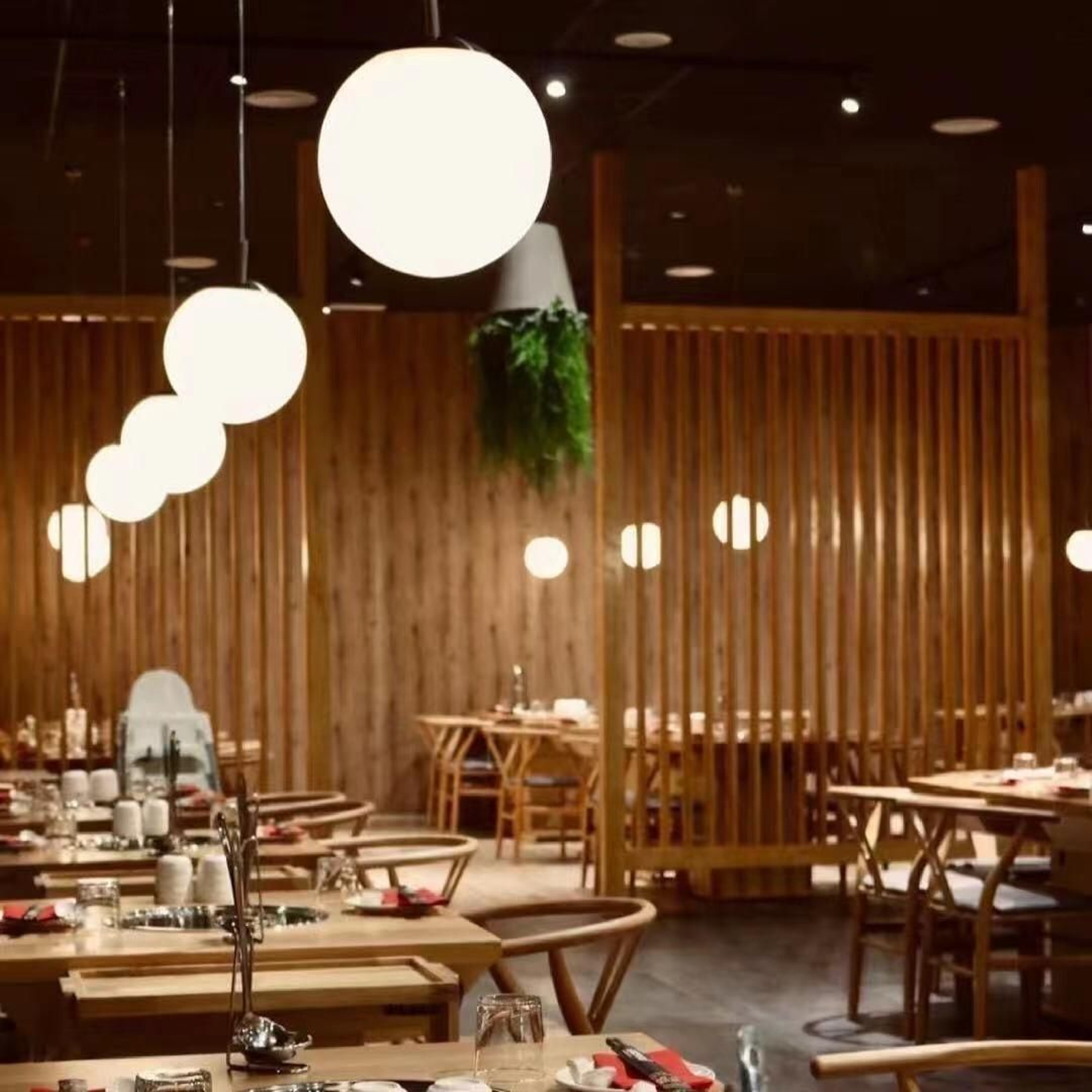 Interior del establecimiento Spicy Soul Hot Pot.