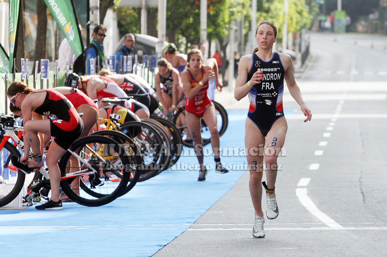 Triatlón en Huelva, imágenes de la Copa de Europa y Campeonato Iberoamericano