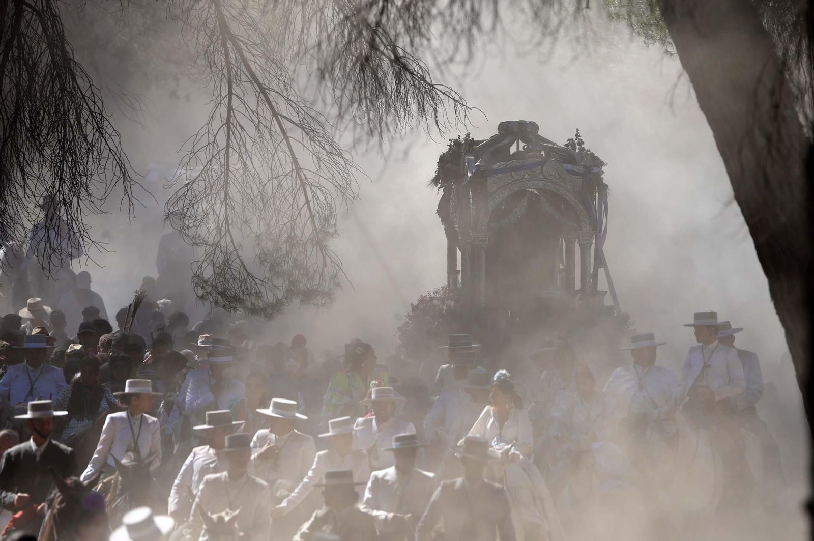 Las mejores imágenes de la Hermandad del Rocío de Huelva en el camino hacia El Rocío