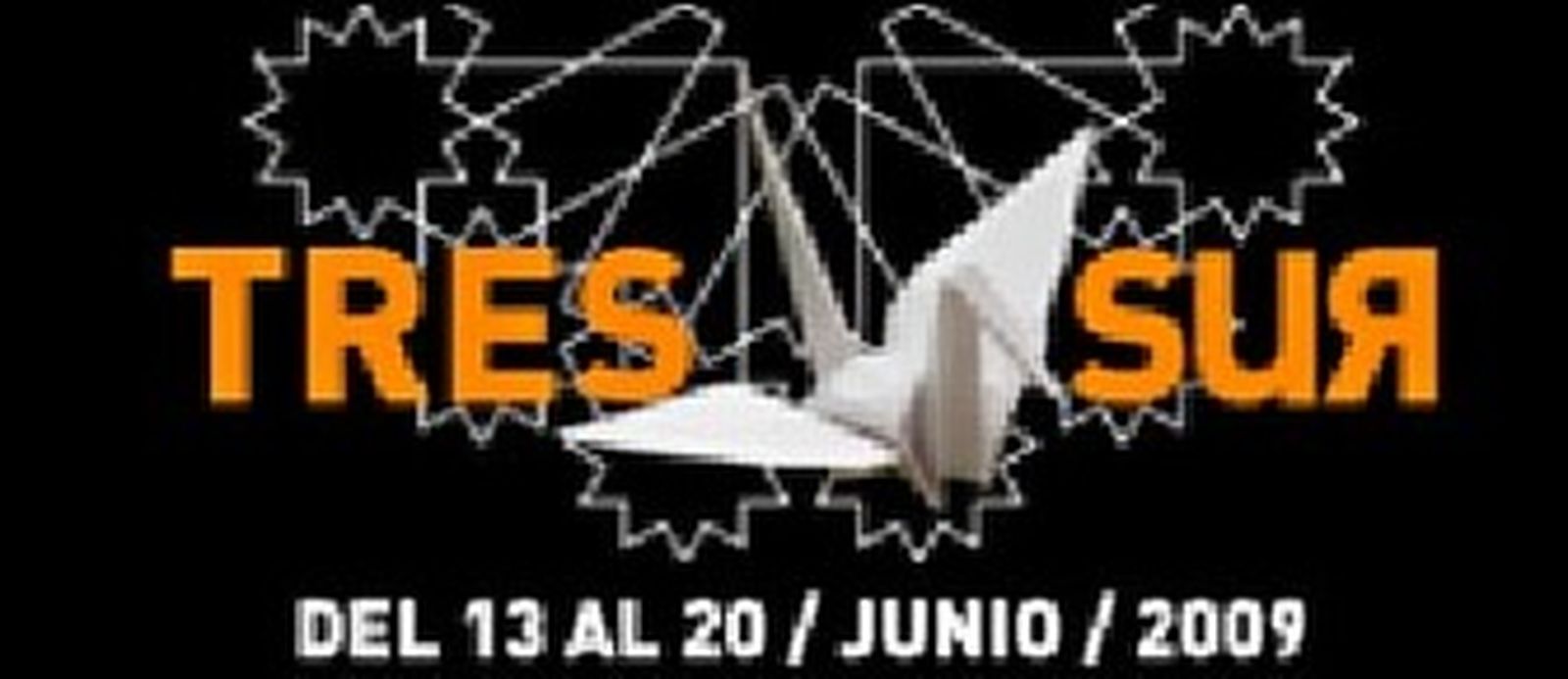 El actor egipcio ofreció anoche en el Palacio de Carlos V la mejor de sus sonrisas e incluso bromeó sobre su vida.