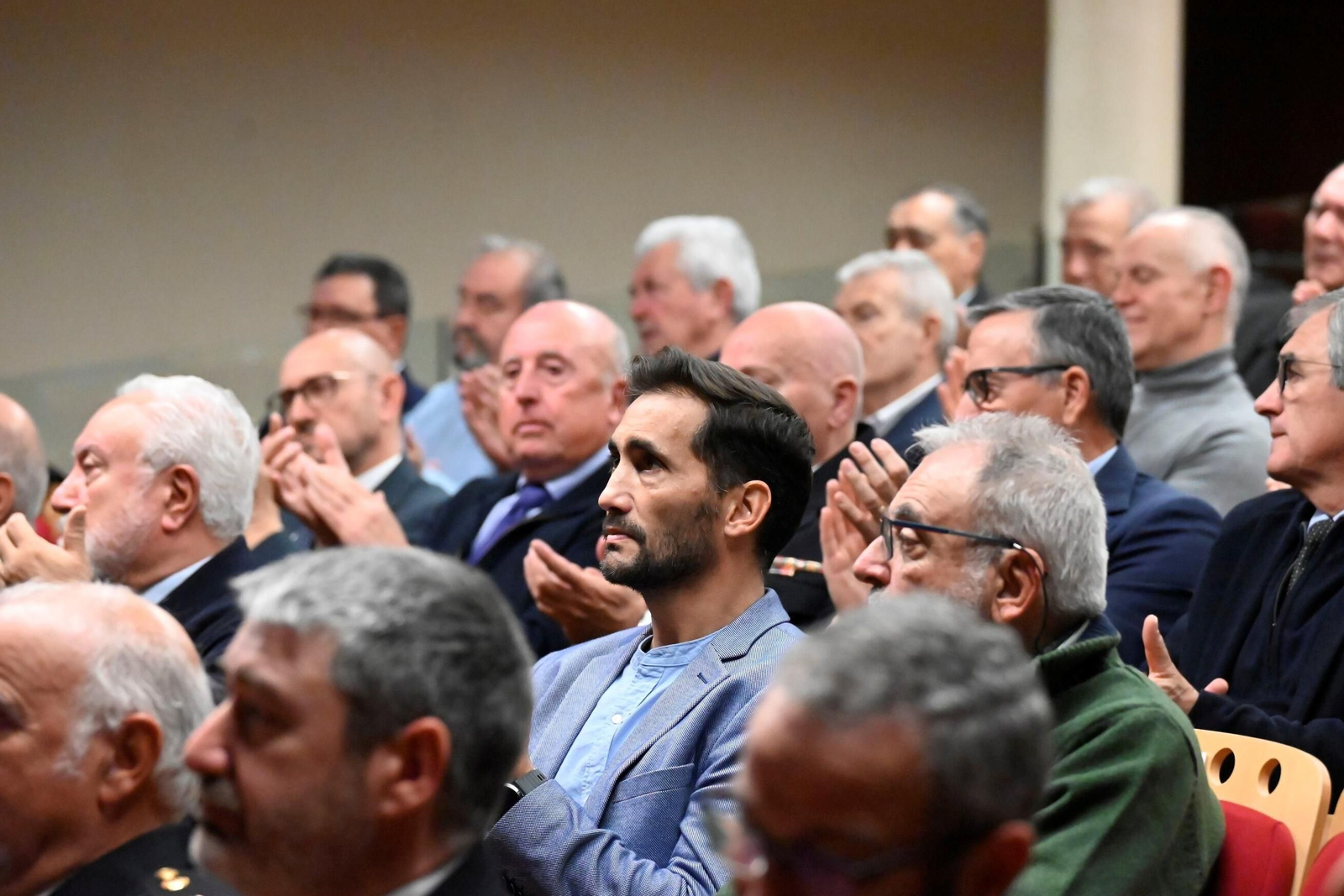 El homenaje de la Policia Nacional de Córdoba a sus agentes jubilados, en imágenes