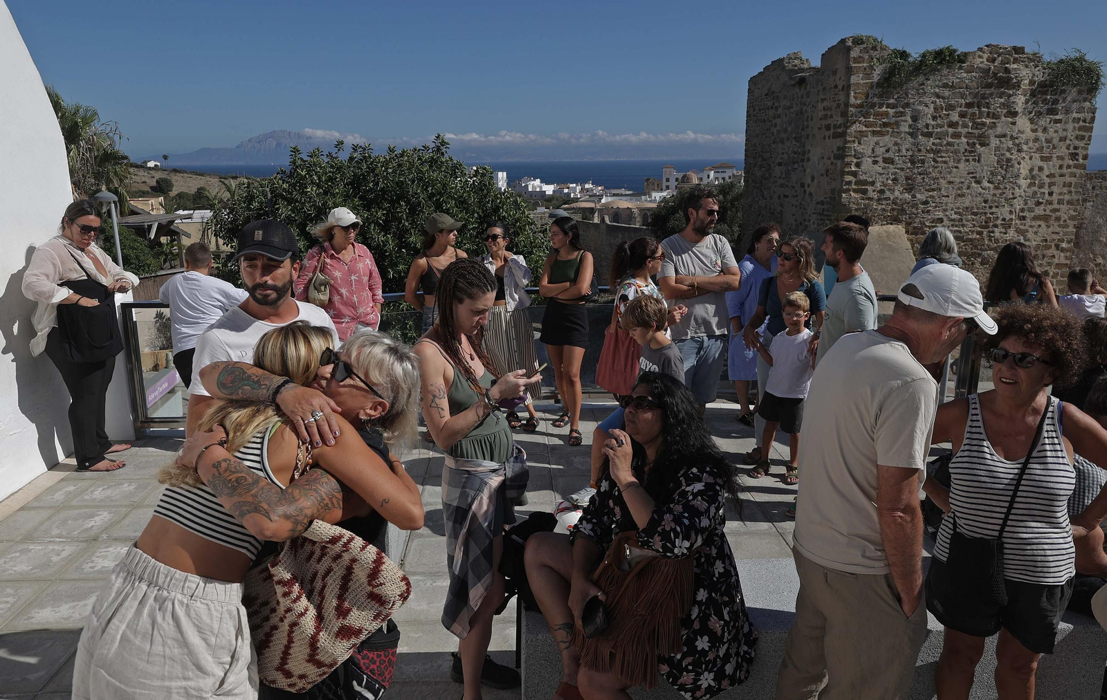 Fotos de la manifestación contra la reforma del frente litoral en Tarifa