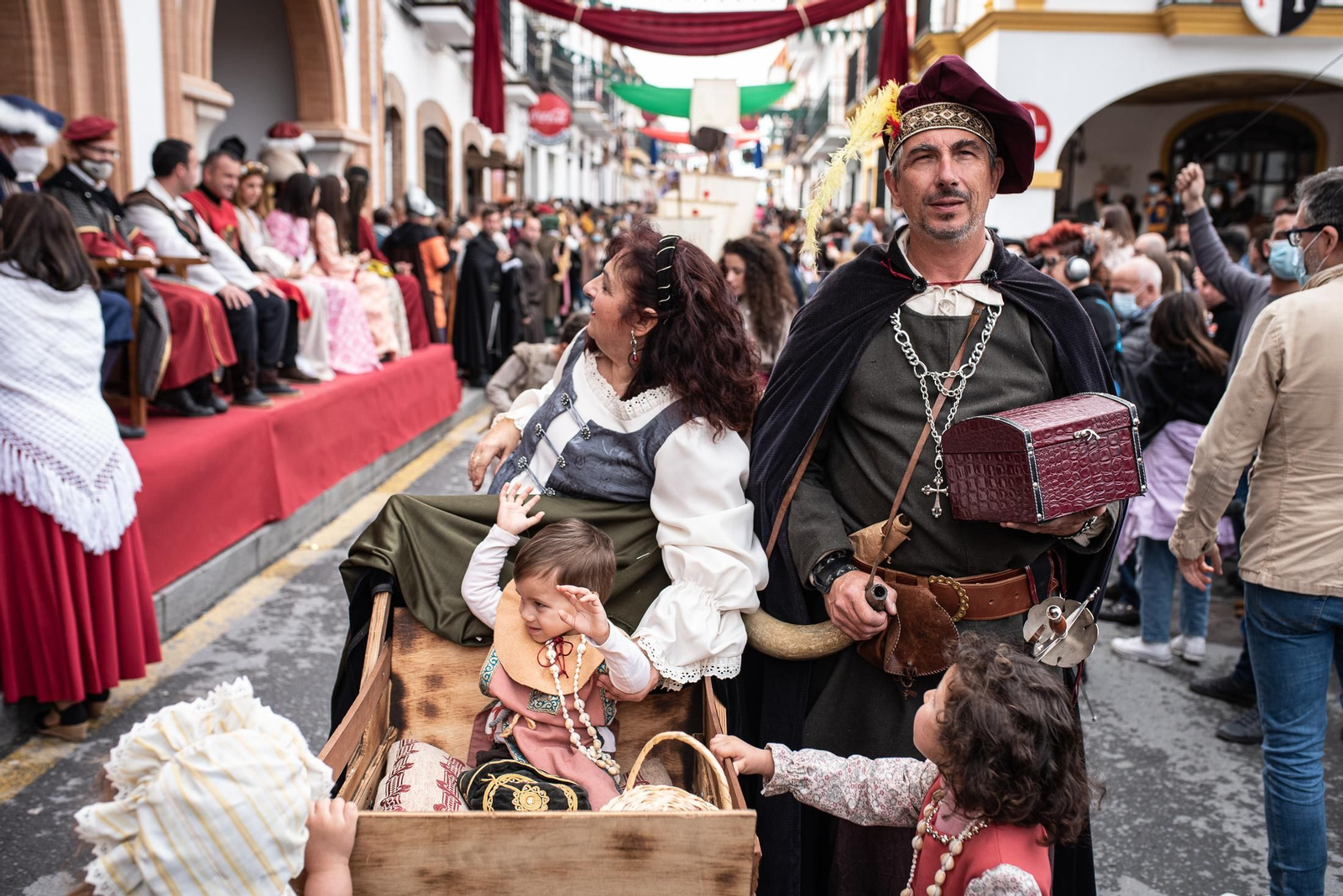 Imágenes del desfile de la Feria del Descubrimiento de Palos de la Frontera
