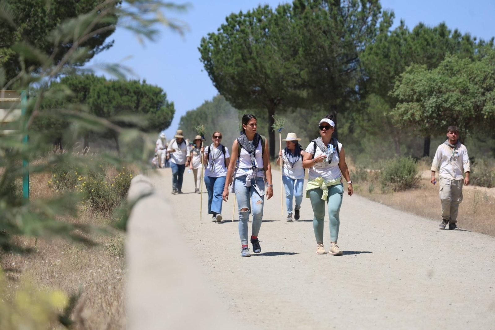 Rocío 2025: Las mejores imágenes de los peregrinos de la Hdad del Rocío de Huelva