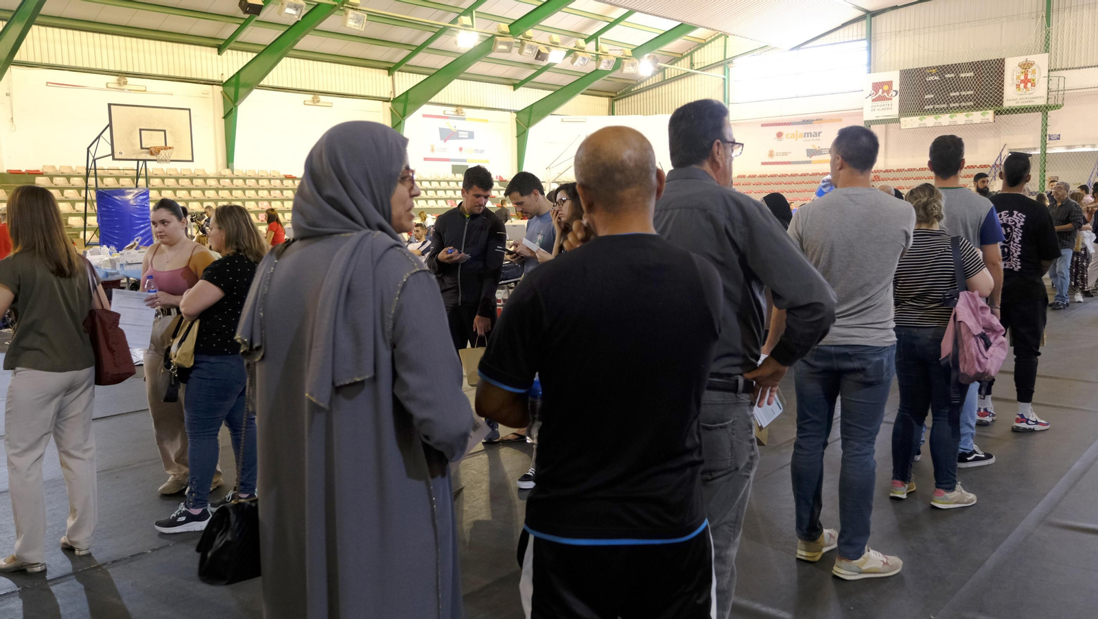 Imágenes de la donación colectiva de sangre y plasma en el Pabellón Rafael Florido