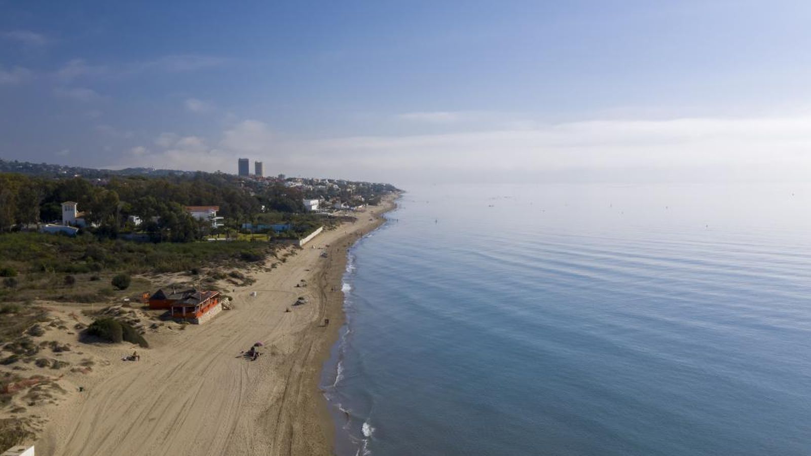 La Playa Real de Zaragoza, en Marbella. La Playa Real de Zaragoza, en Marbella.