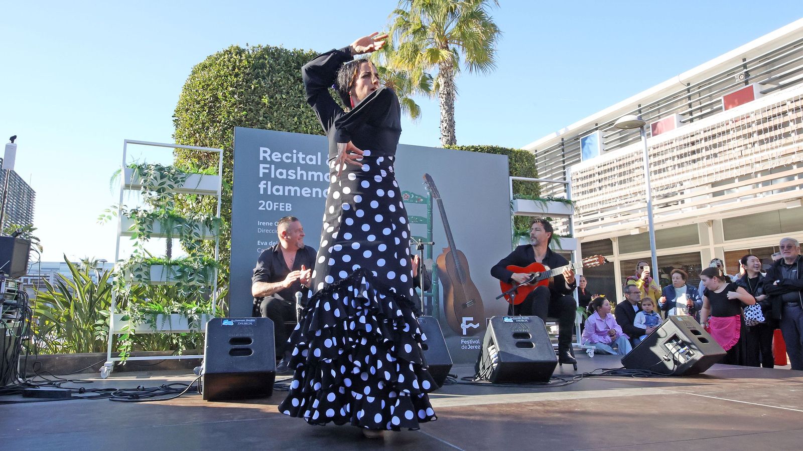 Recital y Flashmob en Luz Shopping Jerez