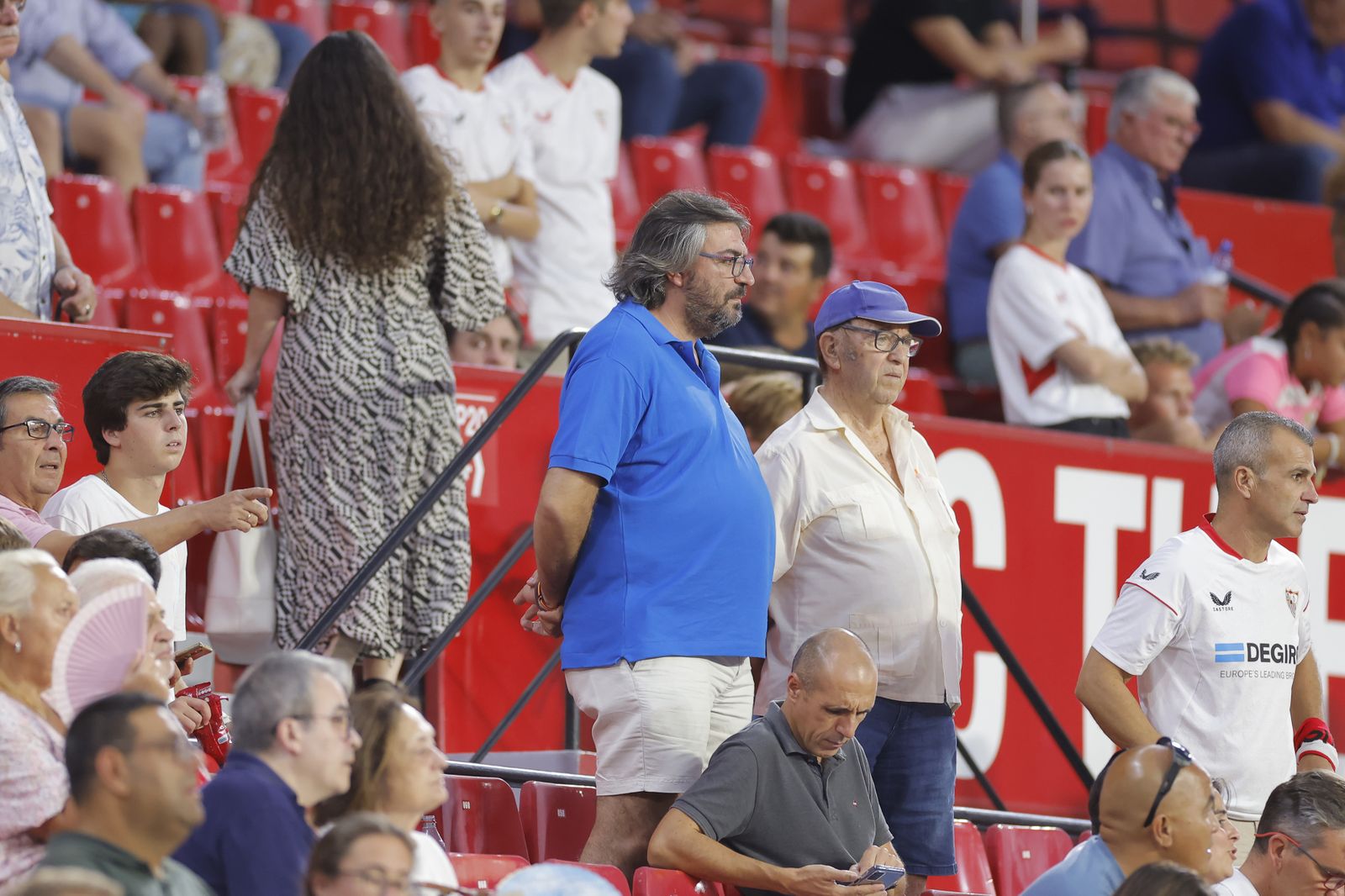 Búscate en las fotos del Sevilla fc-Girona