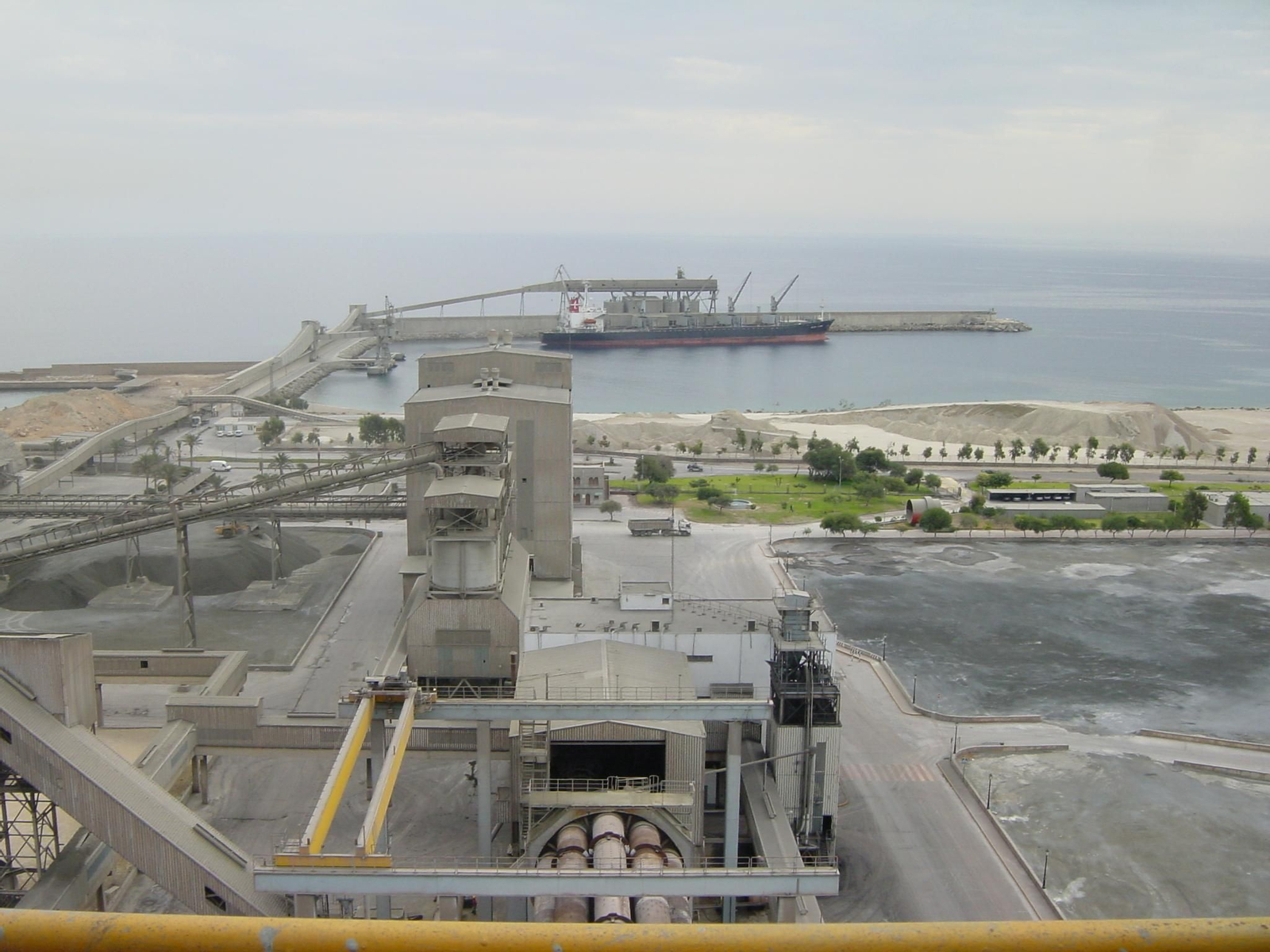 Fábrica de Holcim en Carboneras