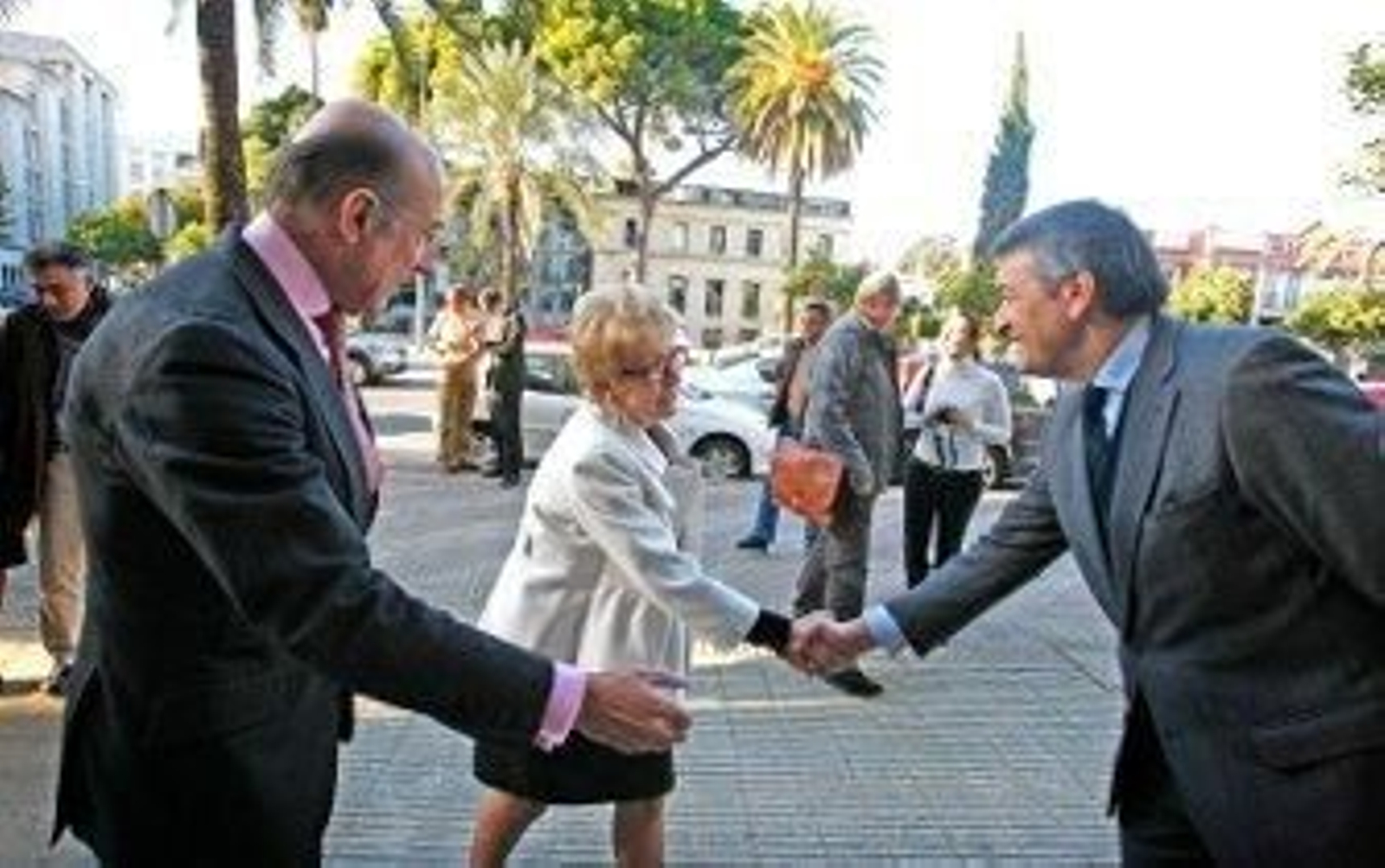 La Junta quiere limitar los vocales de las bodegas en el Consejo del vino