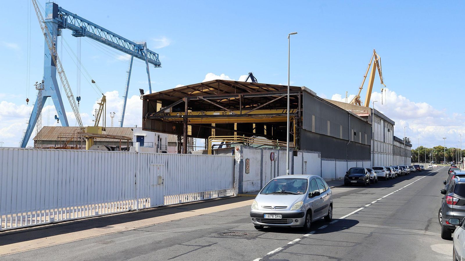 Estado actual de las naves de astilleros en Huelva.