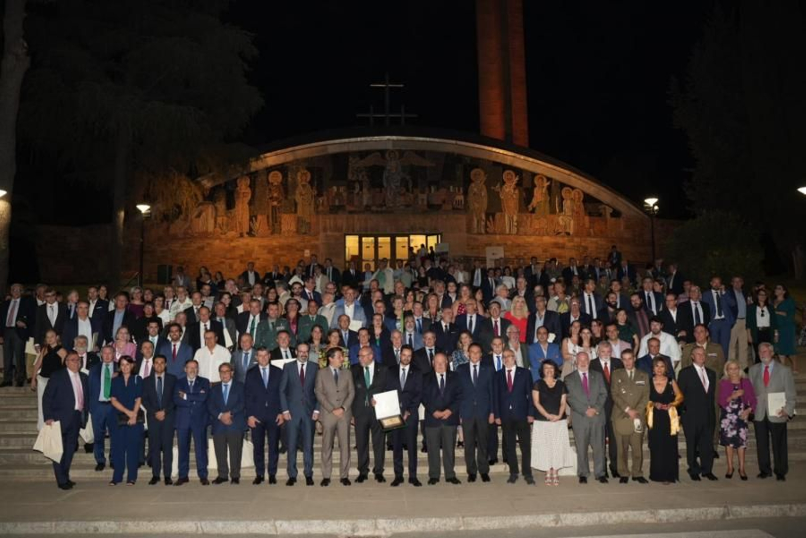 Foto de familia de los premiados en el campus de Rabanales. Foto de familia de los premiados en el campus de Rabanales.