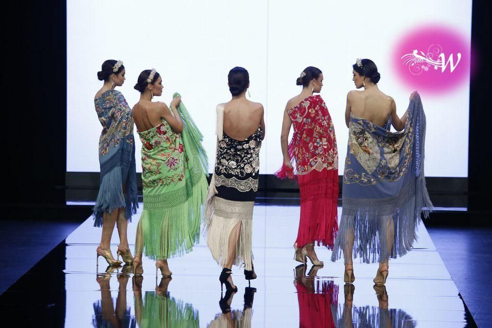 Bordados Manuela Romero y su artesanía desfilan en SIMOF 2020, todas las fotos