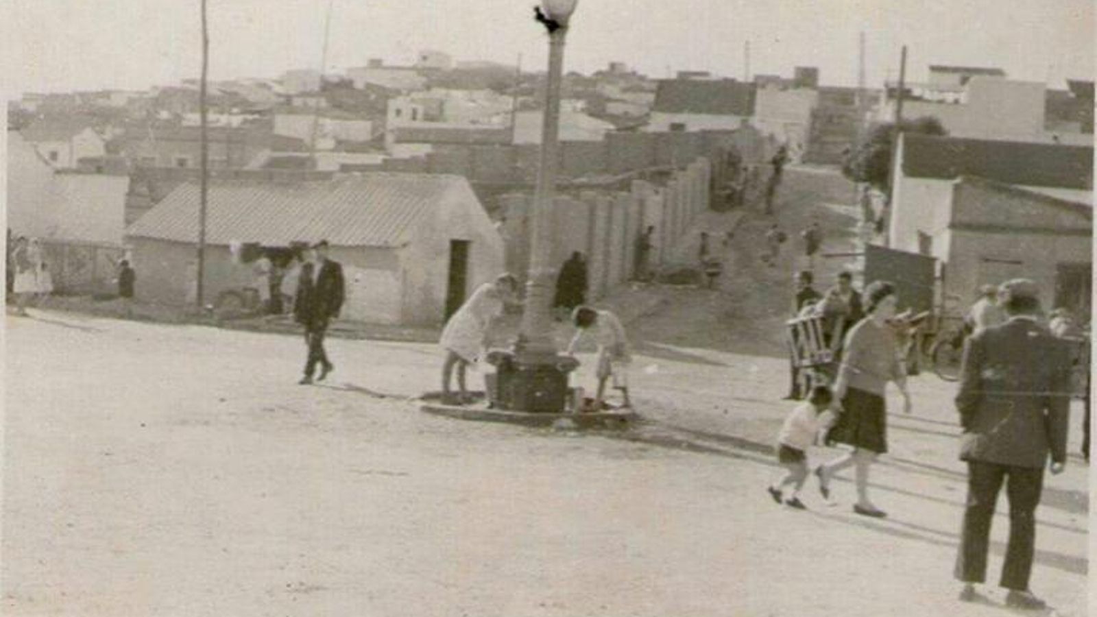 Fuente antigua de la plaza de España.