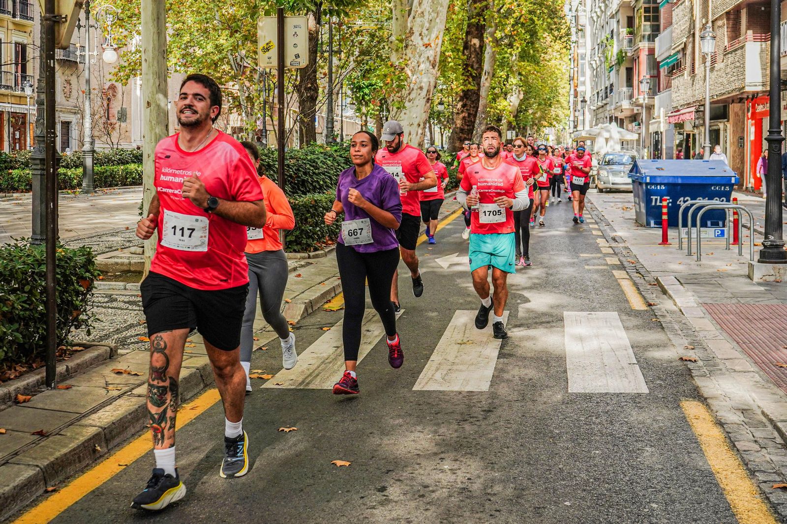 Las imágenes de la Carrera de la Cruz Roja en Granada