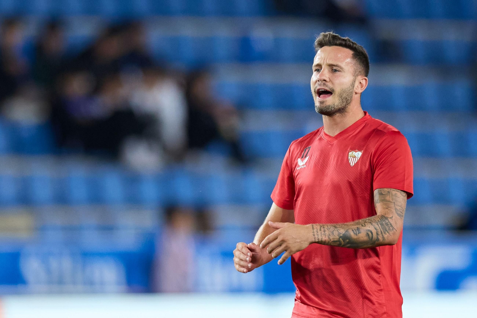 Las fotos del pobrísimo paso de Saúl Ñíguez por el Sevilla