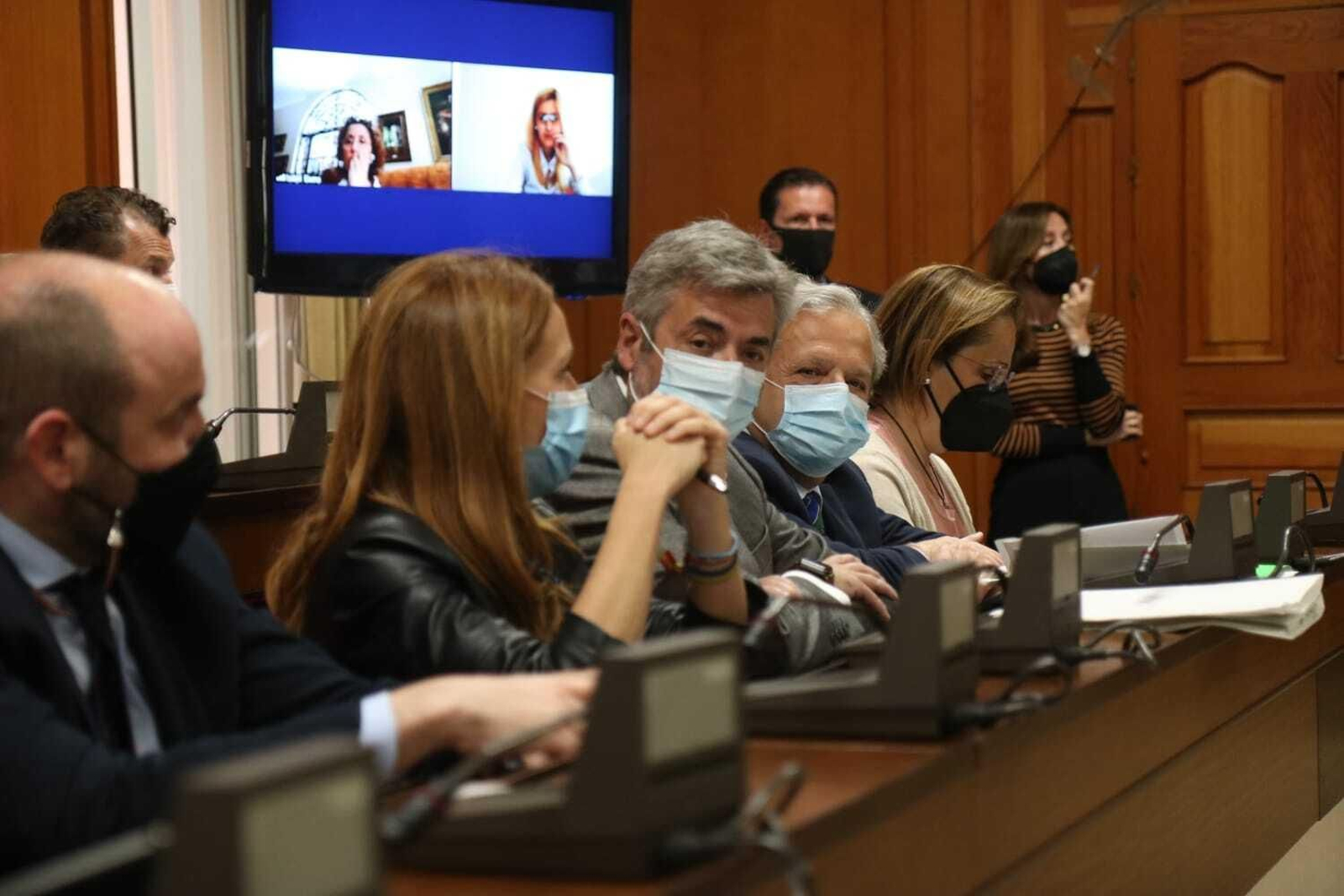 Un momento de la sesión plenaria celebrada en Capitulares.