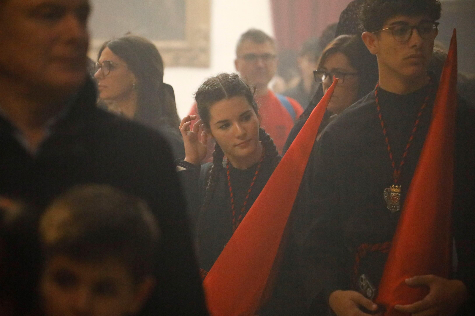 Las mejores imágenes de la Caridad en este Jueves Santo de Córdoba Las mejores imágenes de la Caridad en este Jueves Santo de Córdoba