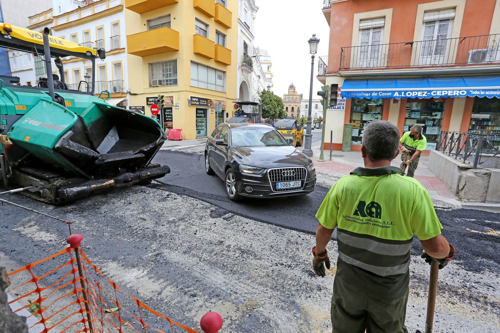 Asfaltado del eje Corredera-Esteve y obras de Calle Cerrón