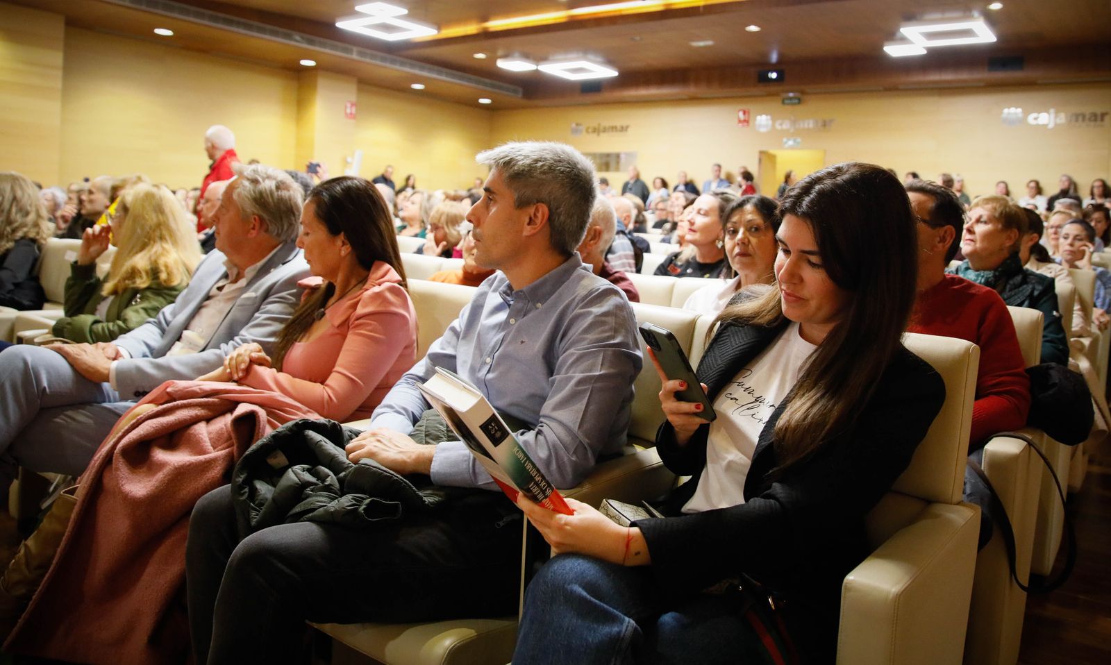 ¿Has estado en la presentación del libro de Máximo Huerta? Entra en la galería y buscate