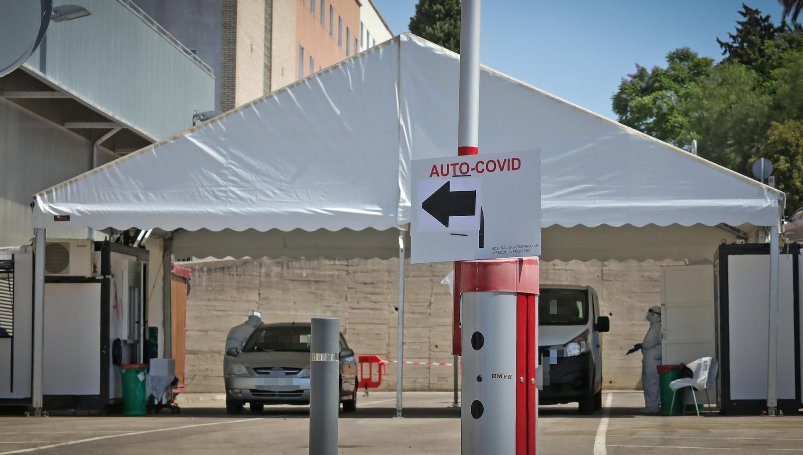Nuevo punto de autocovid en el hospital de Jerez.