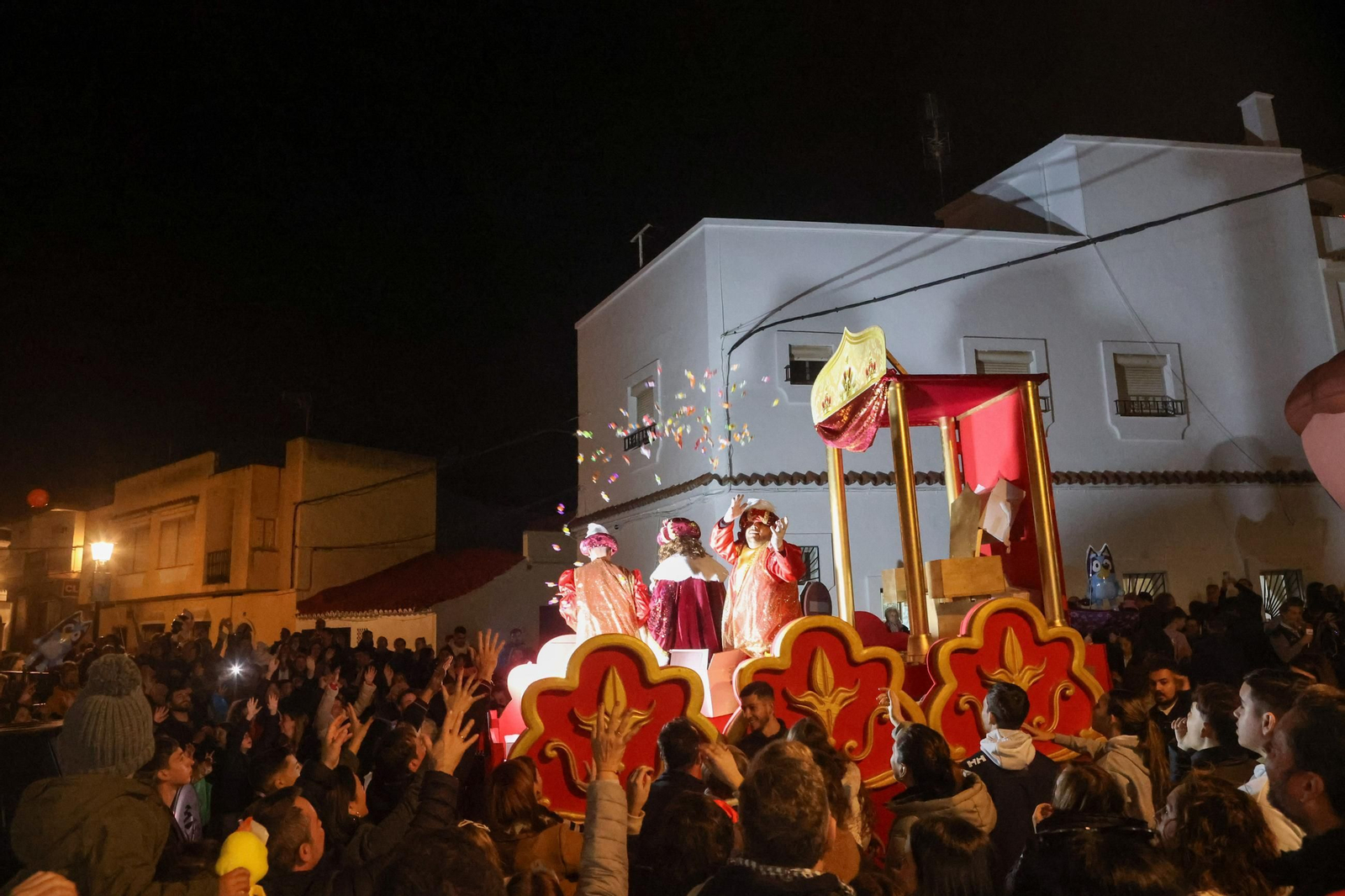 Fotos de la cabalgata de los Reyes Magos en Los Barrios