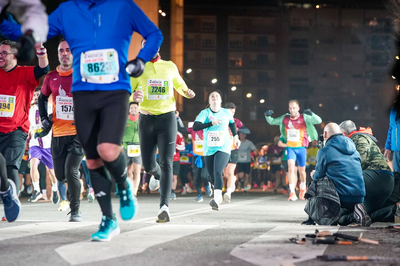 En imágenes: búscate en tu llegada a meta de la Carrera de San Antón 2026 (14)